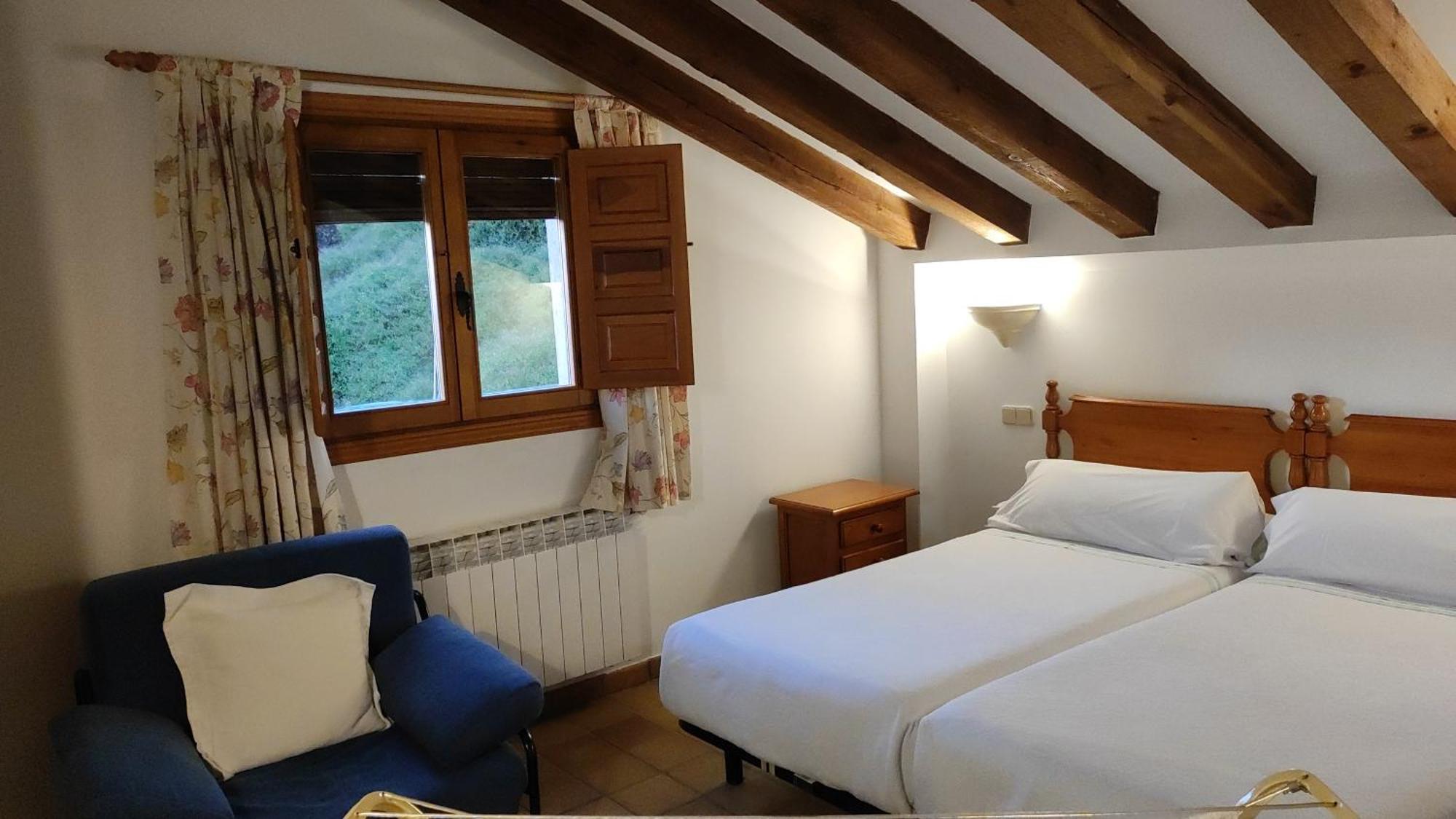 Hostal Posada La Panadera Sepúlveda Esterno foto