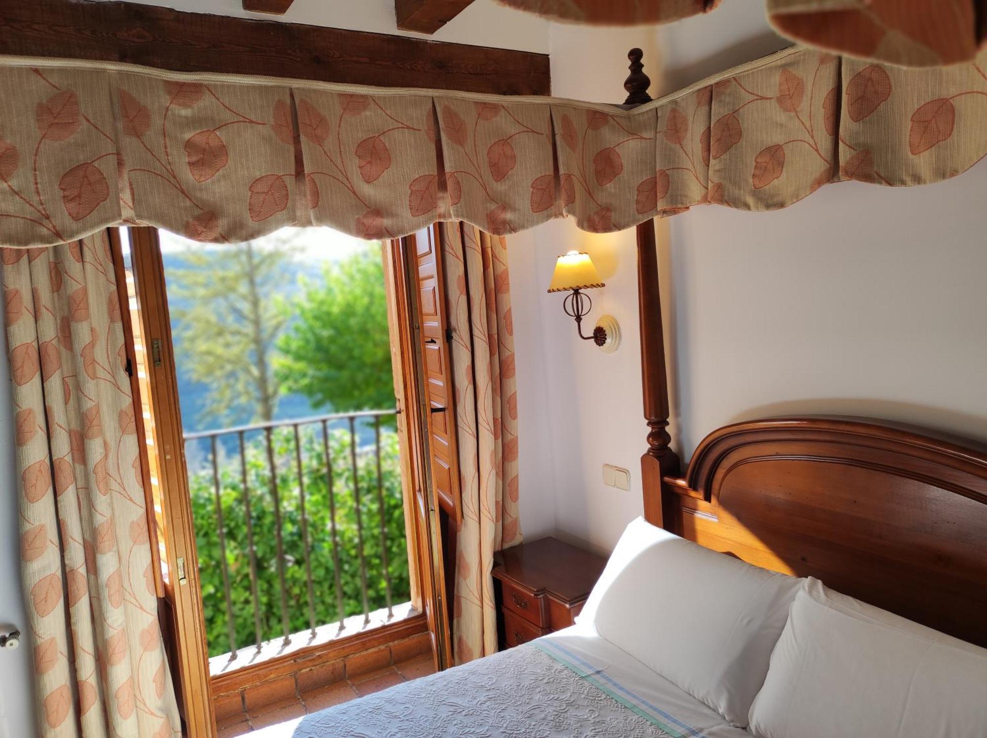 Hostal Posada La Panadera Sepúlveda Esterno foto