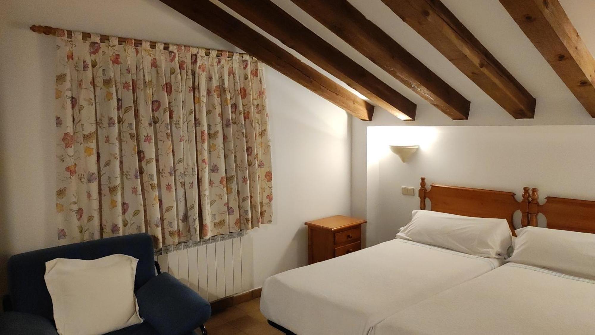 Hostal Posada La Panadera Sepúlveda Esterno foto